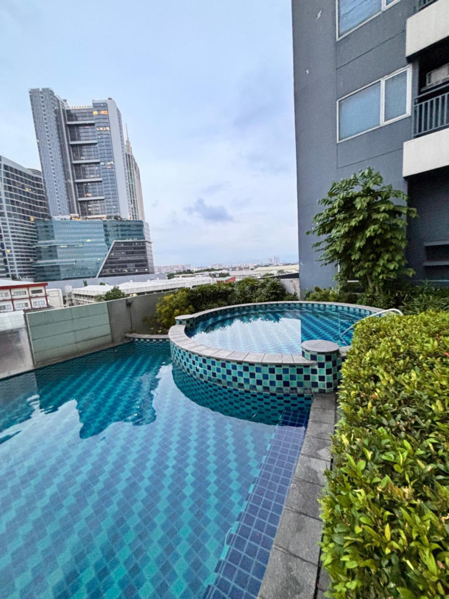 La Amore Place Pasig City Exterior foto