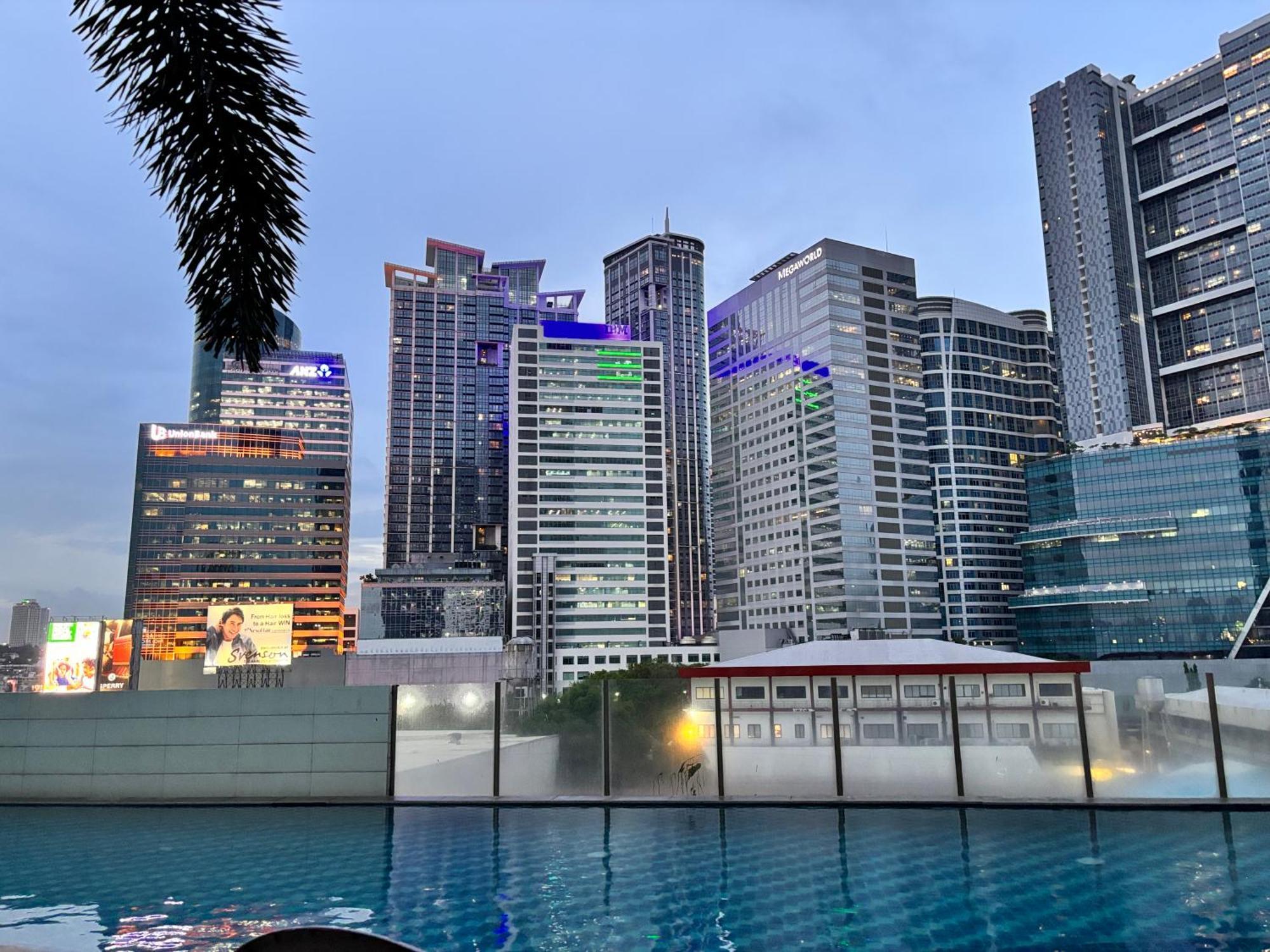 La Amore Place Pasig City Exterior foto